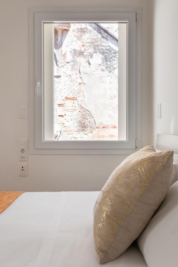 Ca' Sciarrin Apartment Near Rialto Bridge Венеція Екстер'єр фото